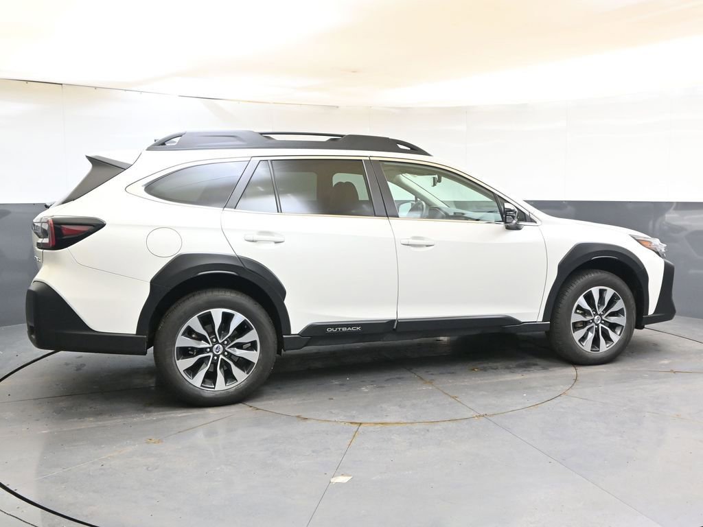 Certified 2025 Subaru Outback Limited AWD/4WD image 6
