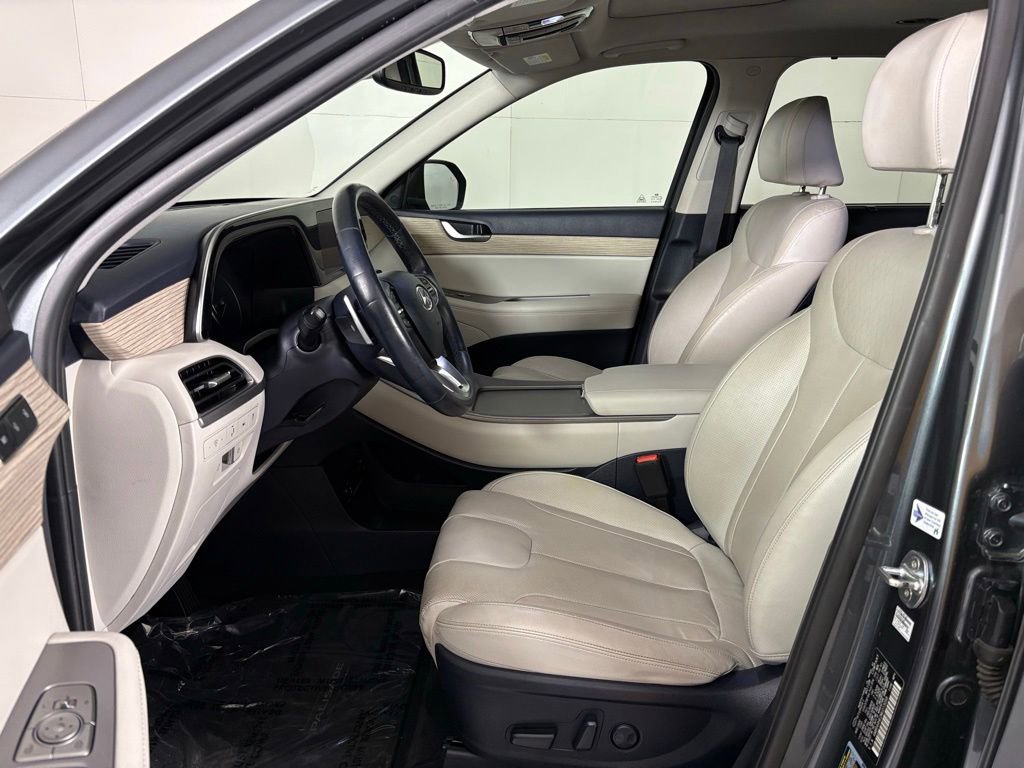 Used 2021 Hyundai Palisade SEL w/ Premium Package FWD image 16
