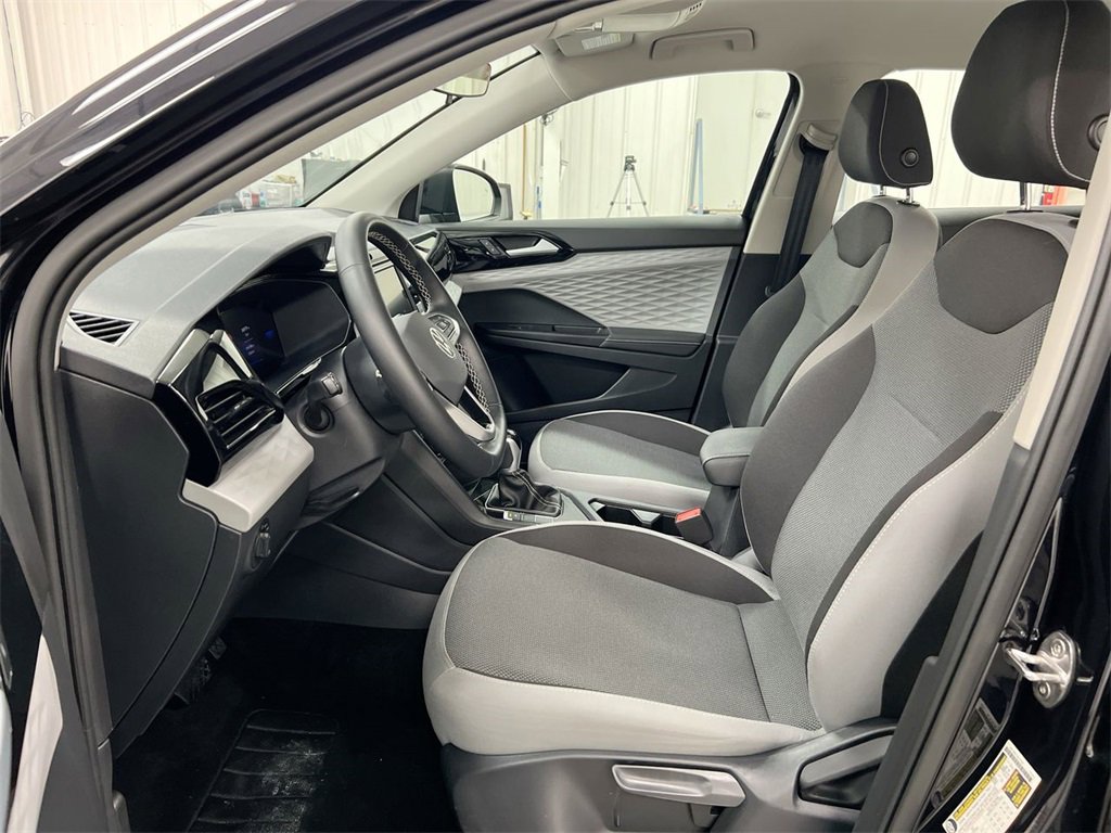 Used 2024 Volkswagen Taos S image 19