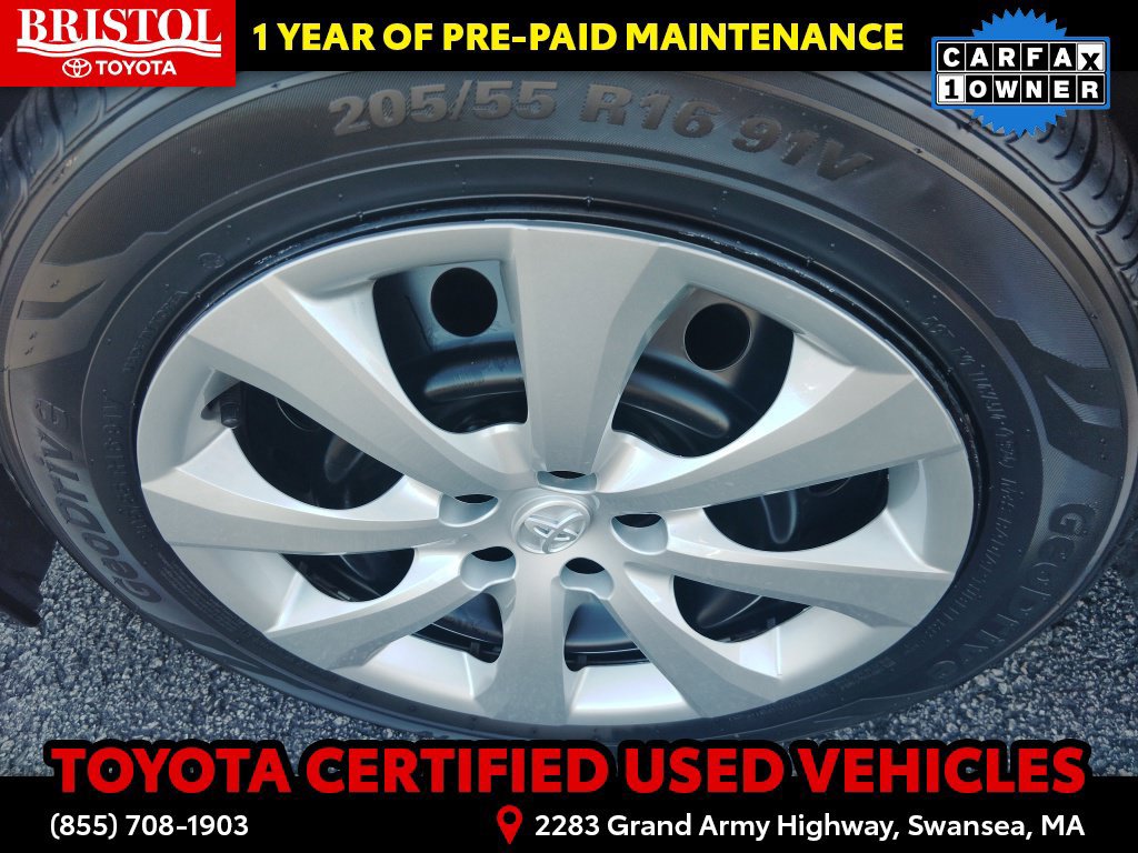 Certified 2025 Toyota Corolla LE FWD image 14