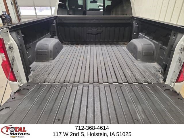Used 2021 Chevrolet Silverado 1500 LTZ AWD/4WD image 9