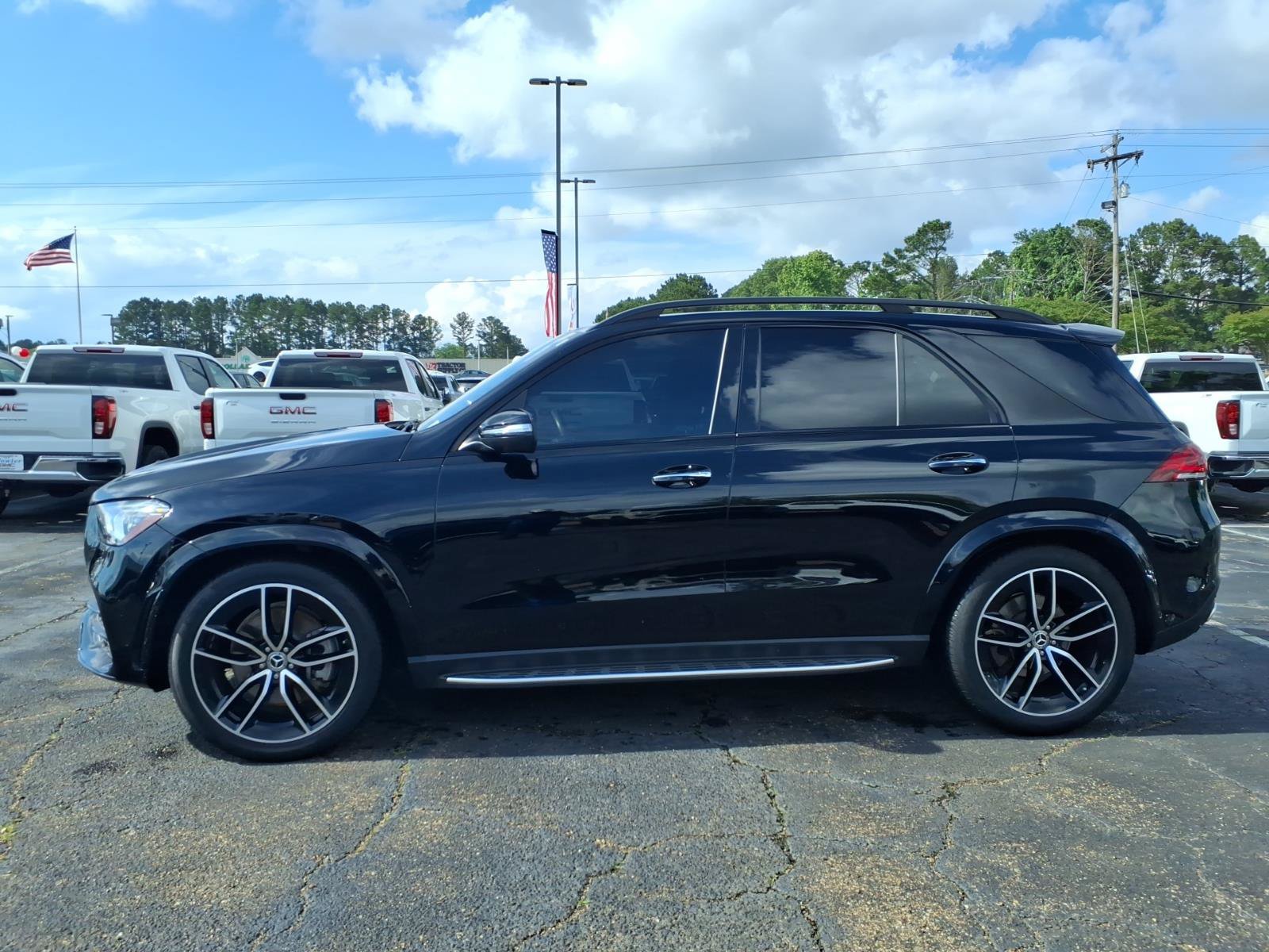 Used 2021 Mercedes-Benz GLE 580 4MATIC image 1