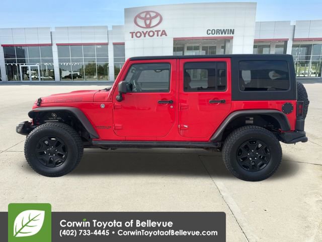 Used 2013 Jeep Wrangler Unlimited Sahara image 2