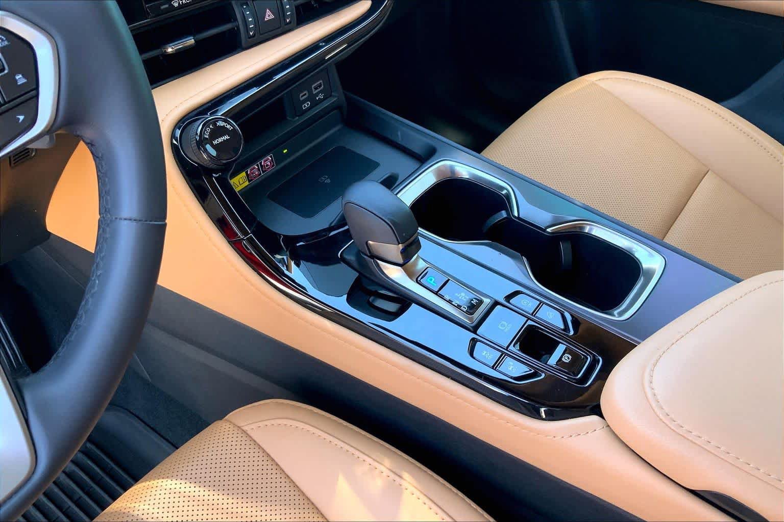 Used 2023 Lexus NX 350 AWD image 17
