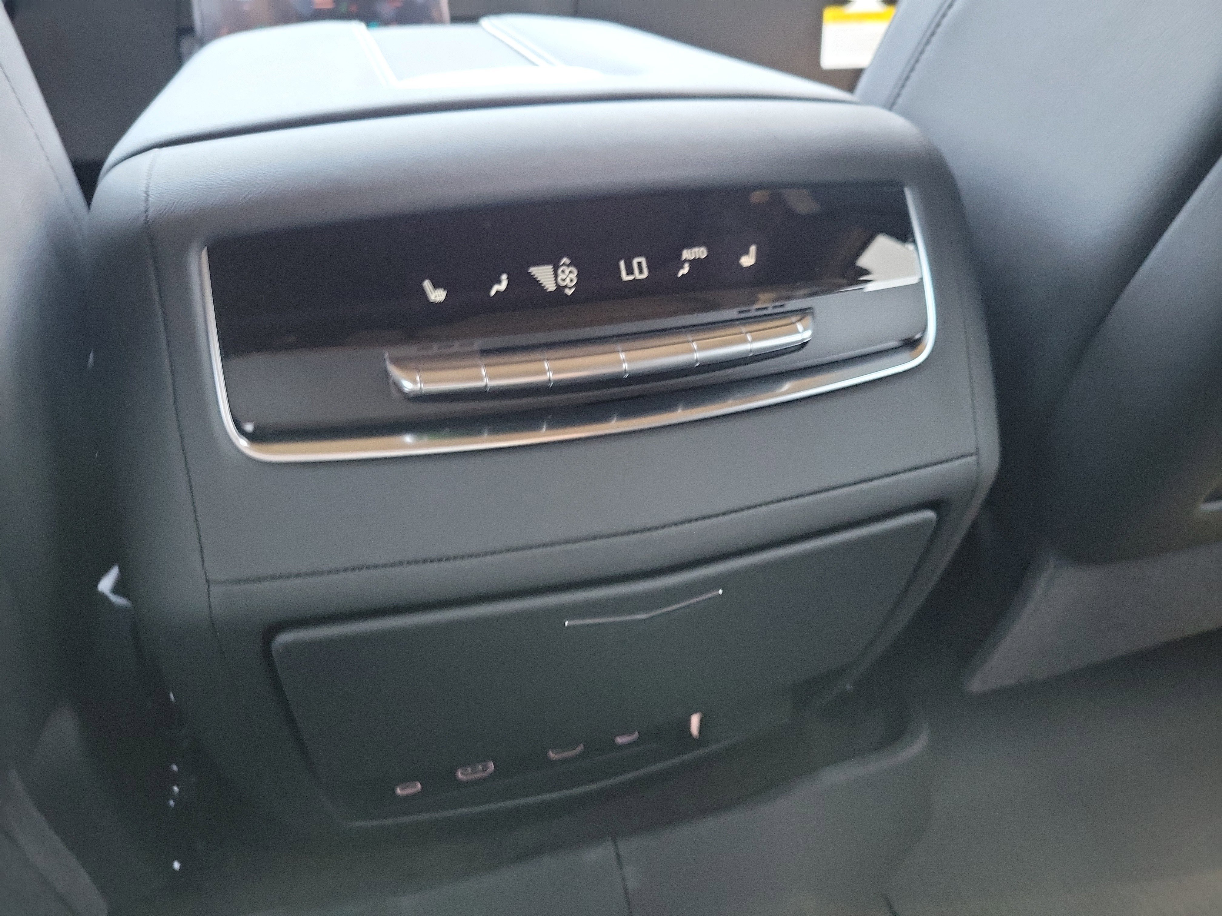 New 2026 Cadillac Escalade Sport w/ Touring Package AWD/4WD image 15