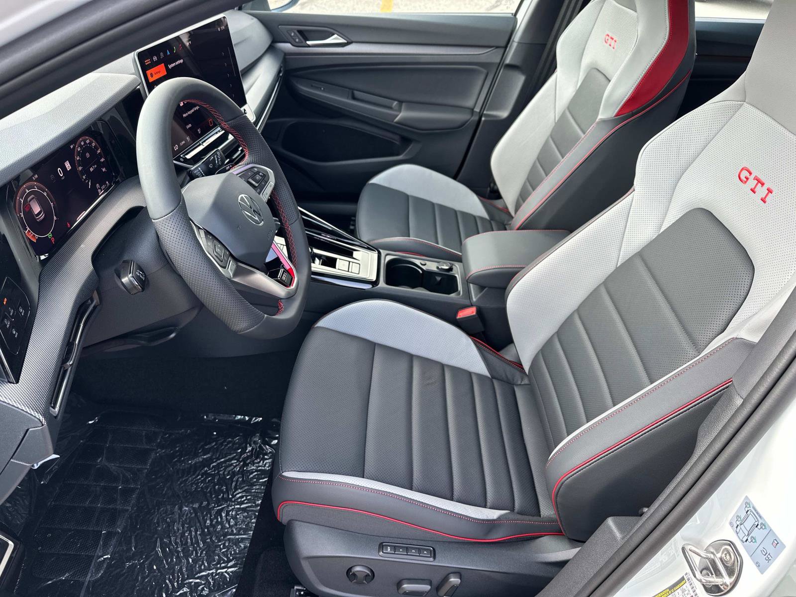 New 2025 Volkswagen GTI SE image 20