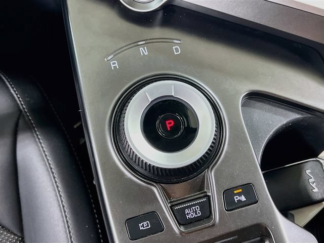 Certified 2024 Kia EV6 Light RWD image 17