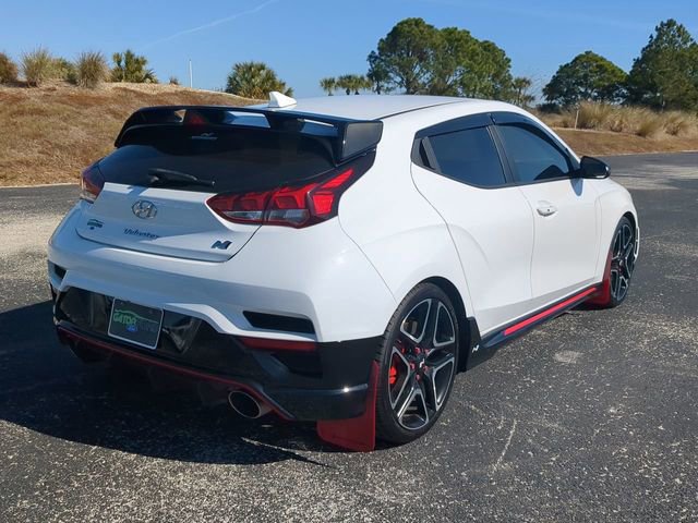 Used 2022 Hyundai Veloster N Base image 5