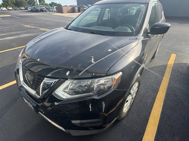 Used 2018 Nissan Rogue S AWD/4WD image 3
