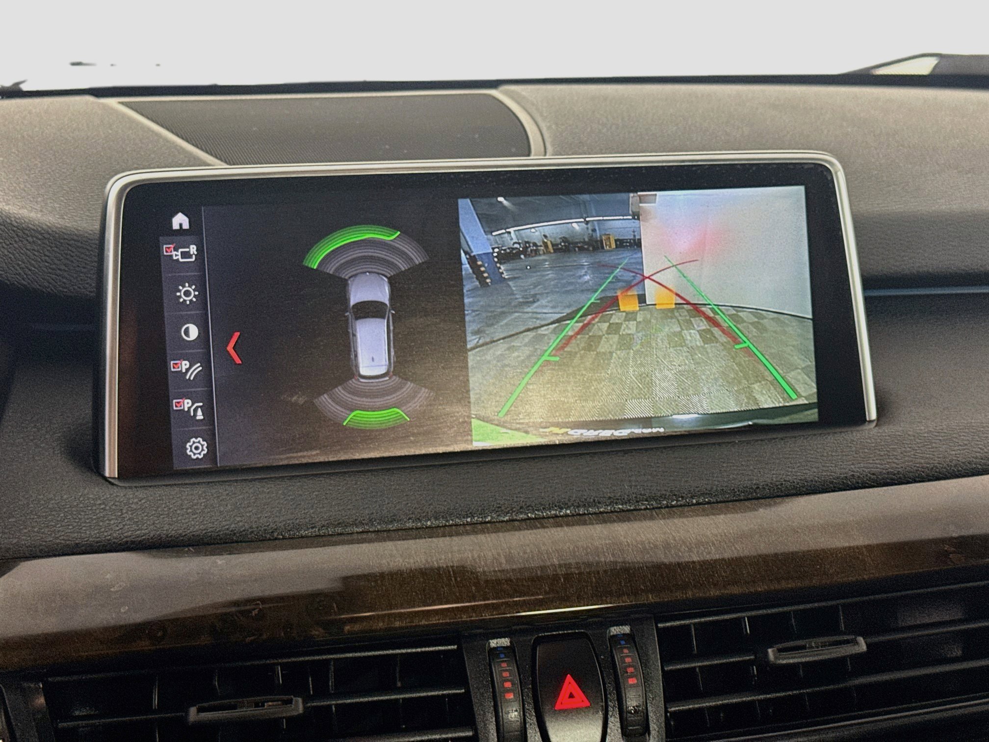 Used 2018 BMW X5 sDrive35i RWD image 19