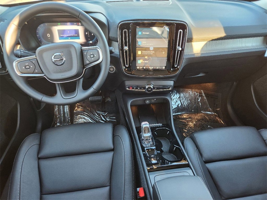 New 2025 Volvo XC40 B5 Plus w/ Protection Package Premier image 3