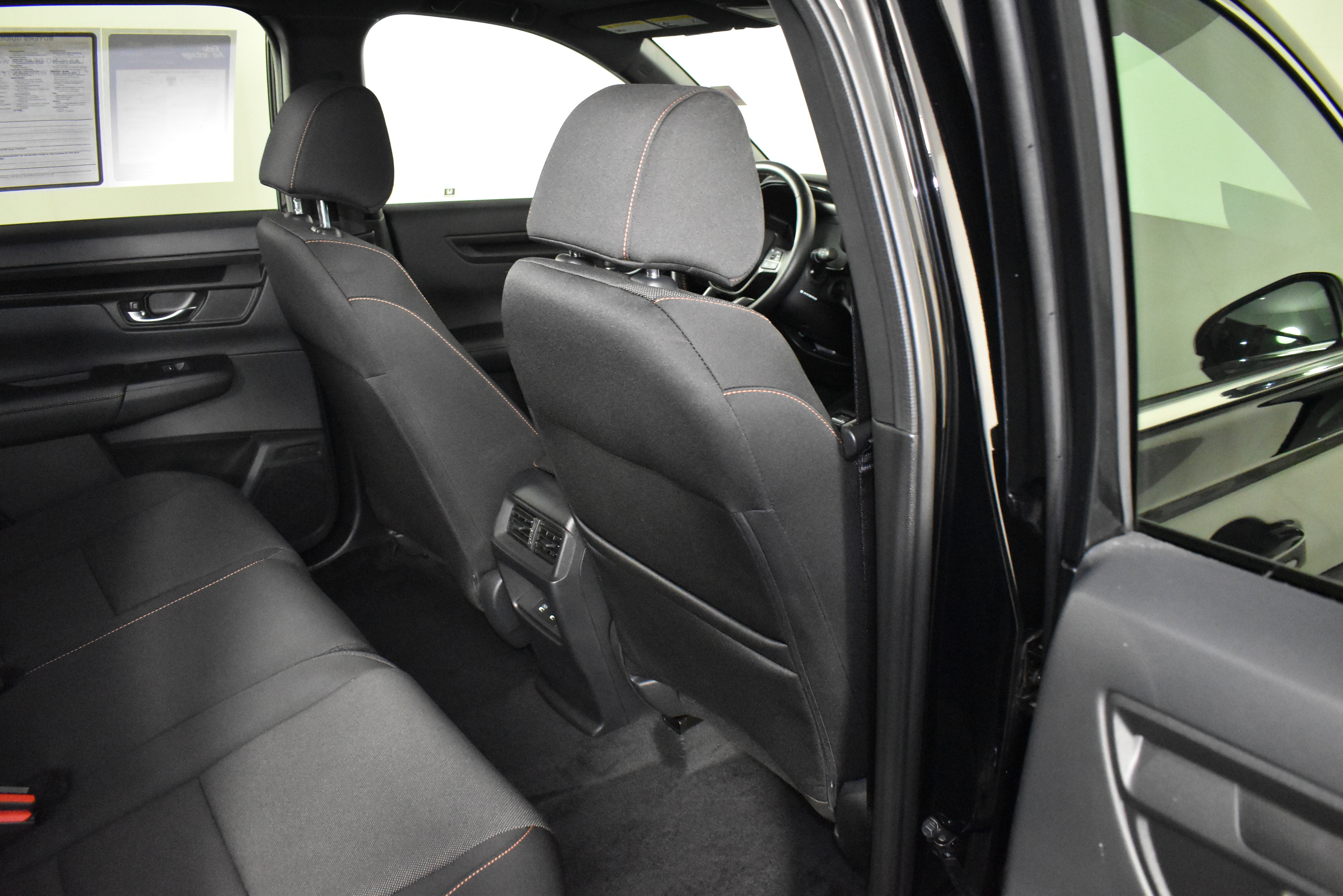 Used 2025 Honda CR-V Sport image 46