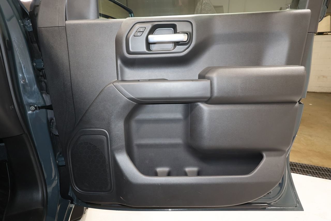 Certified 2025 Chevrolet Silverado 1500 Custom Trail Boss image 18