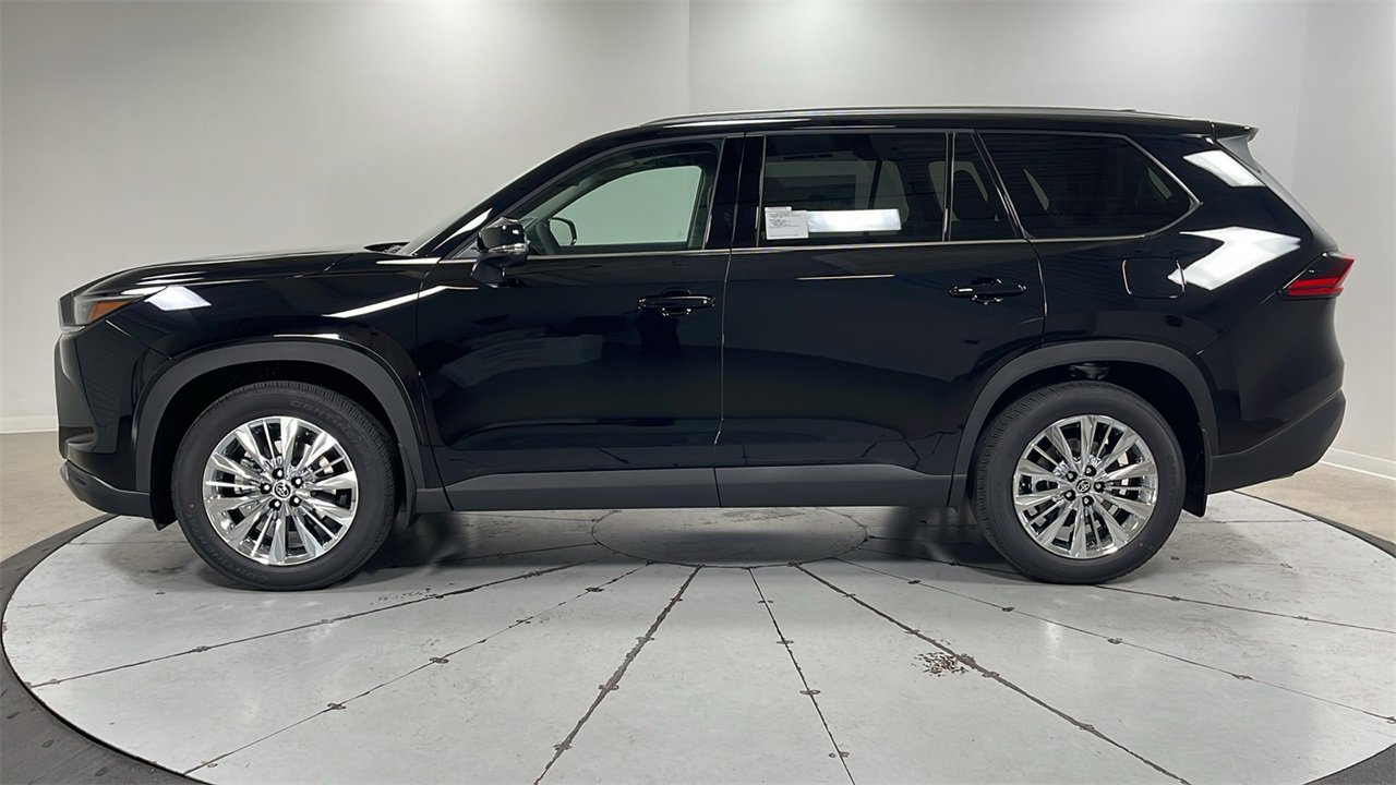 New 2025 Toyota Grand Highlander AWD image 8