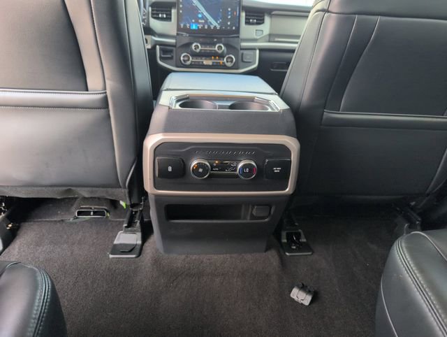 Used 2023 Ford Expedition XLT image 31