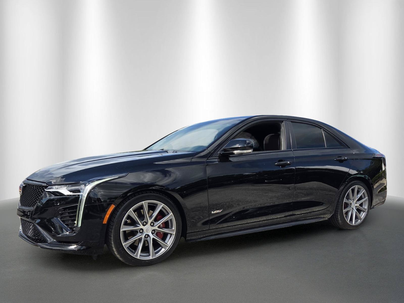Used 2020 Cadillac CT4 V w/ Climate Package RWD image 3