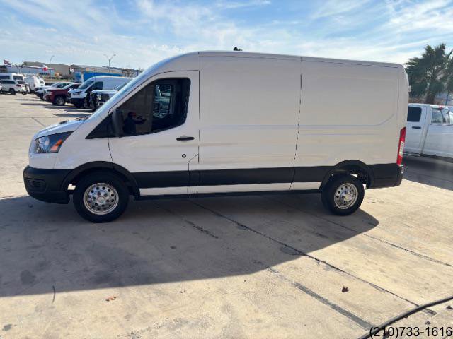Used 2023 Ford Transit 250 Medium Roof AWD image 4