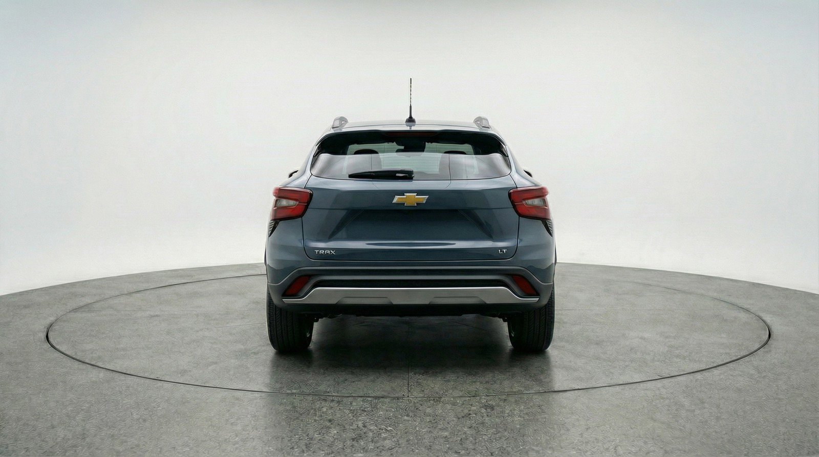 Used 2025 Chevrolet Trax LT image 7