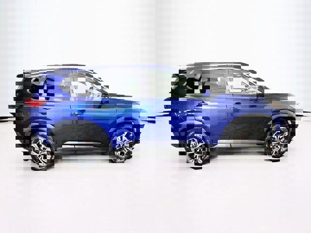 Certified 2023 Nissan Rogue SV image 4