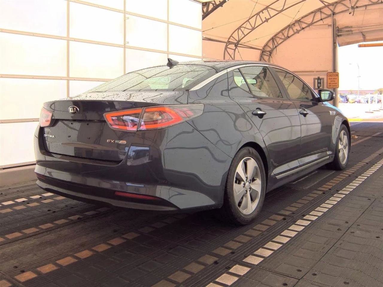 Used 2015 Kia Optima EX FWD image 5