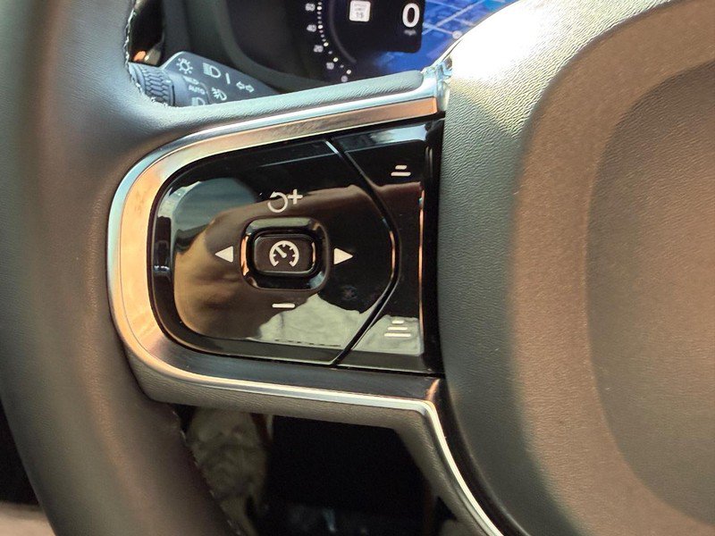 Certified 2024 Volvo S60 T8 Plus w/ Climate Package AWD/4WD image 19