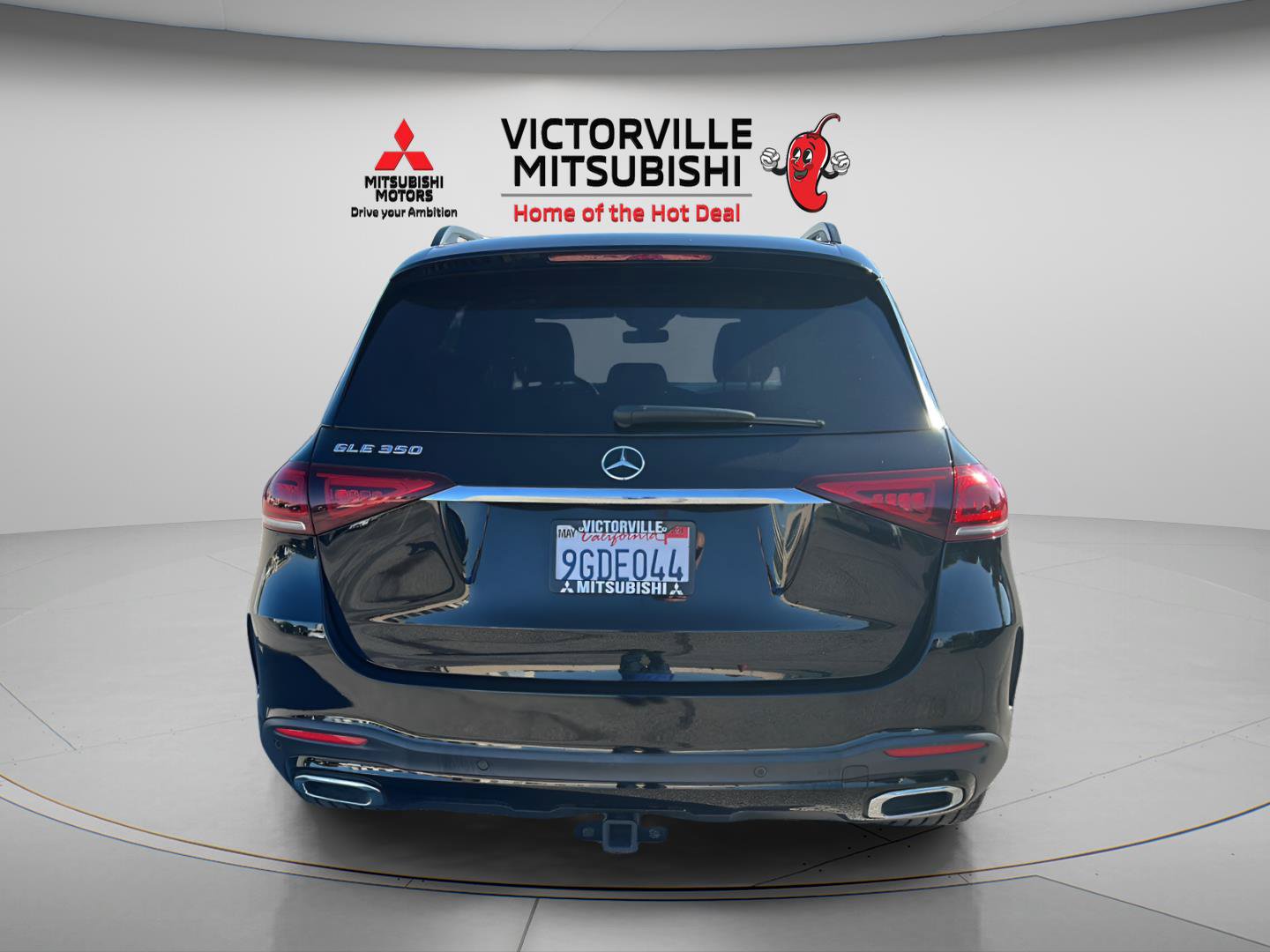 Used 2023 Mercedes-Benz GLE 350 w/ AMG Line Exterior image 8