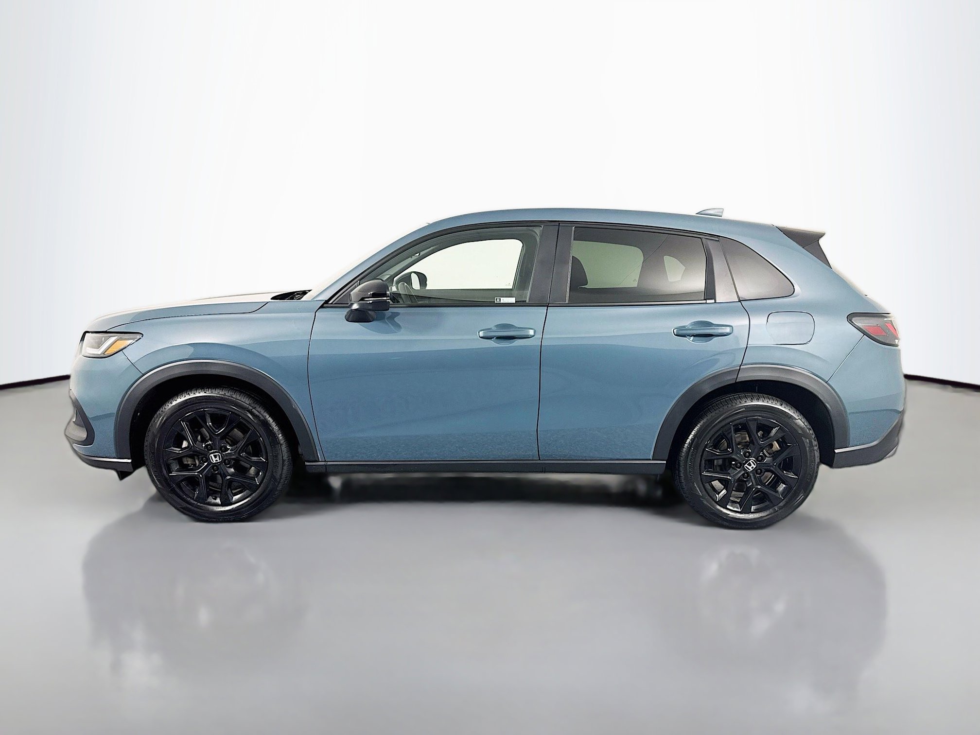 Certified 2024 Honda HR-V Sport image 8