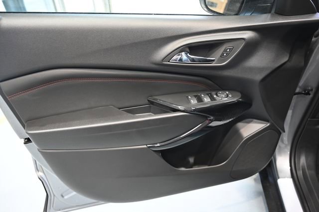 New 2026 Chevrolet Trax RS w/ Driver Confidence Package FWD image 25