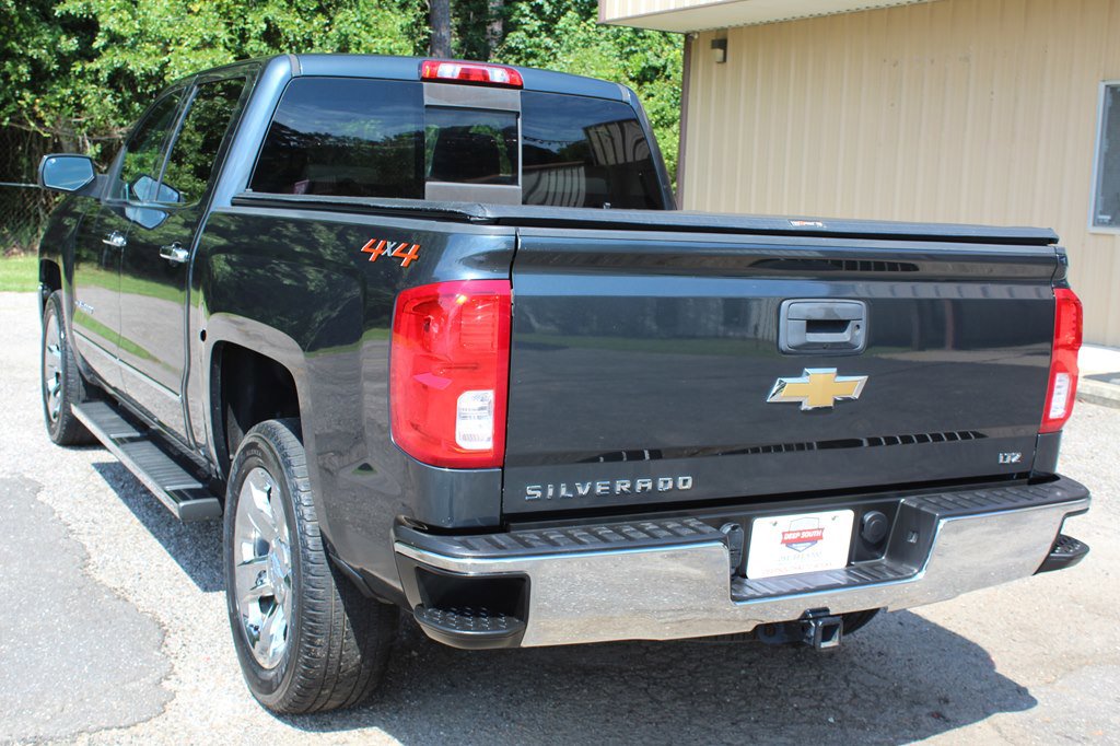 Used 2018 Chevrolet Silverado 1500 LTZ w/ Sport Package image 18