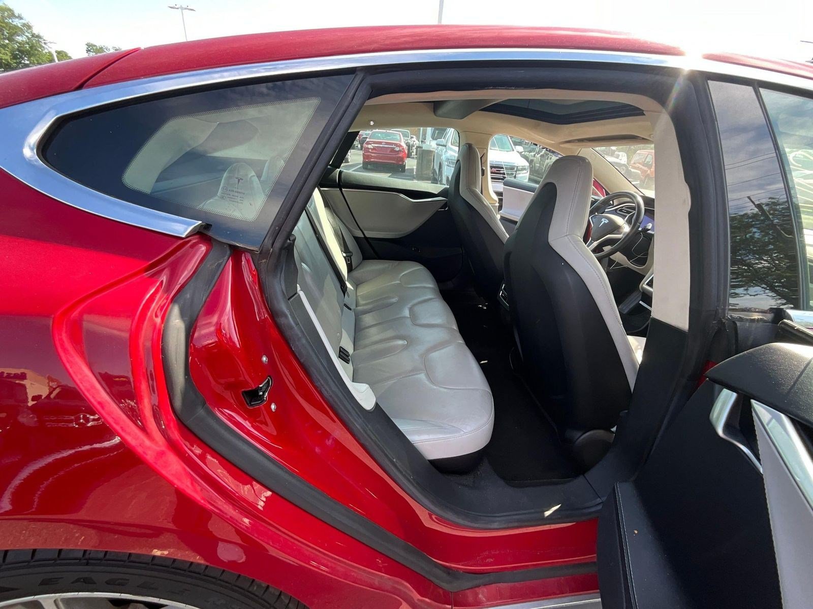Used 2013 Tesla Model S RWD image 20