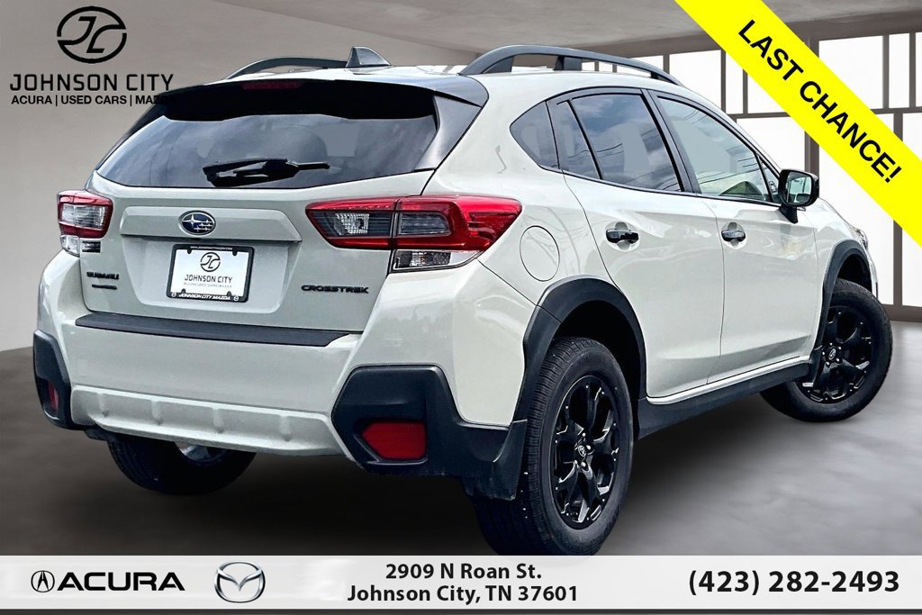 Used 2023 Subaru Crosstrek 2.0i Premium w/ Popular Package #2 AWD/4WD image 2