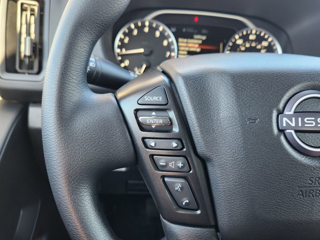 Used 2025 Nissan Frontier S image 17