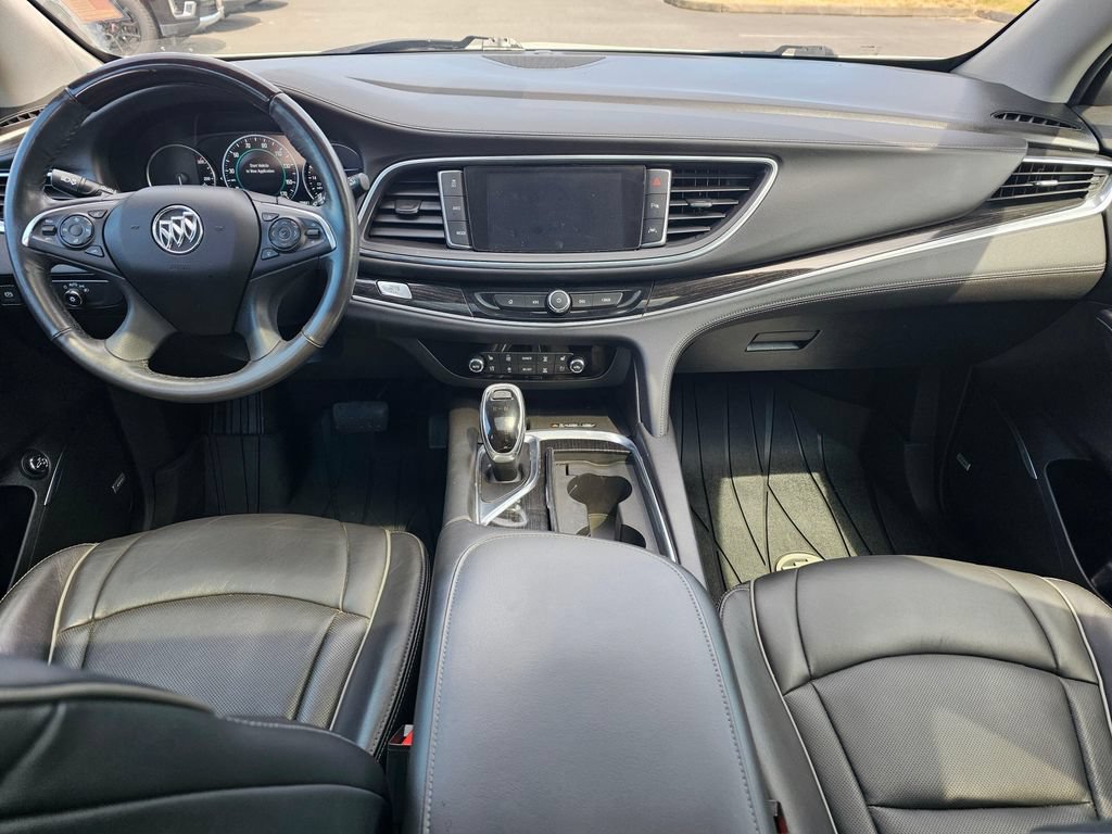 Used 2019 Buick Enclave Avenir w/ Avenir Technology Package AWD/4WD image 19