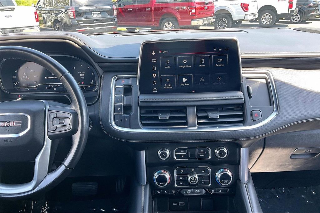 Used 2023 GMC Yukon XL SLT image 12