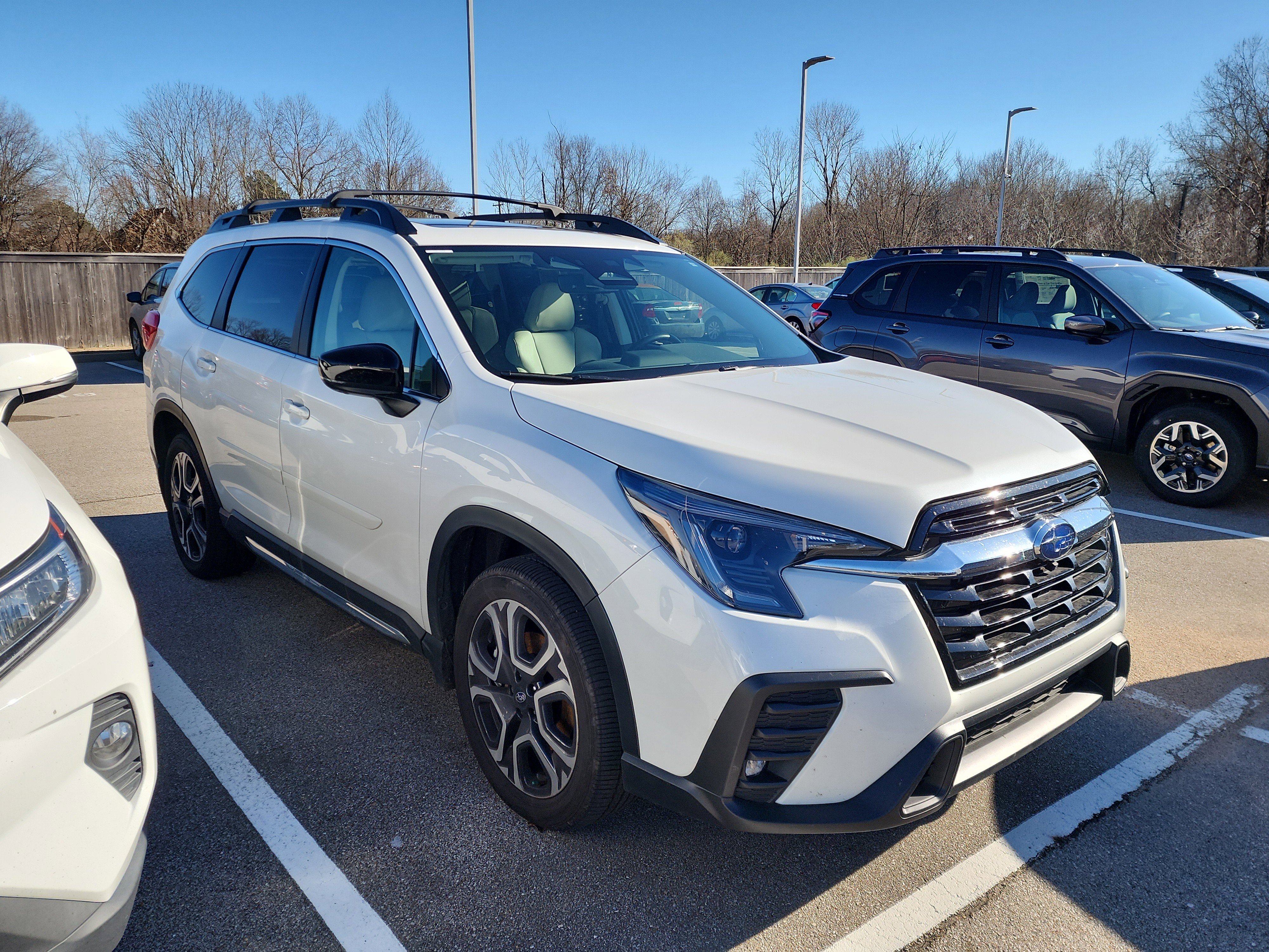 Certified 2024 Subaru Ascent Limited w/ Technology Package image 2