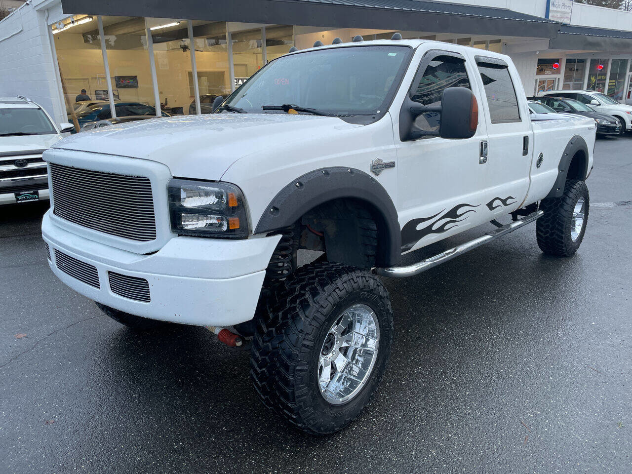Used 2005 Ford F250 Lariat