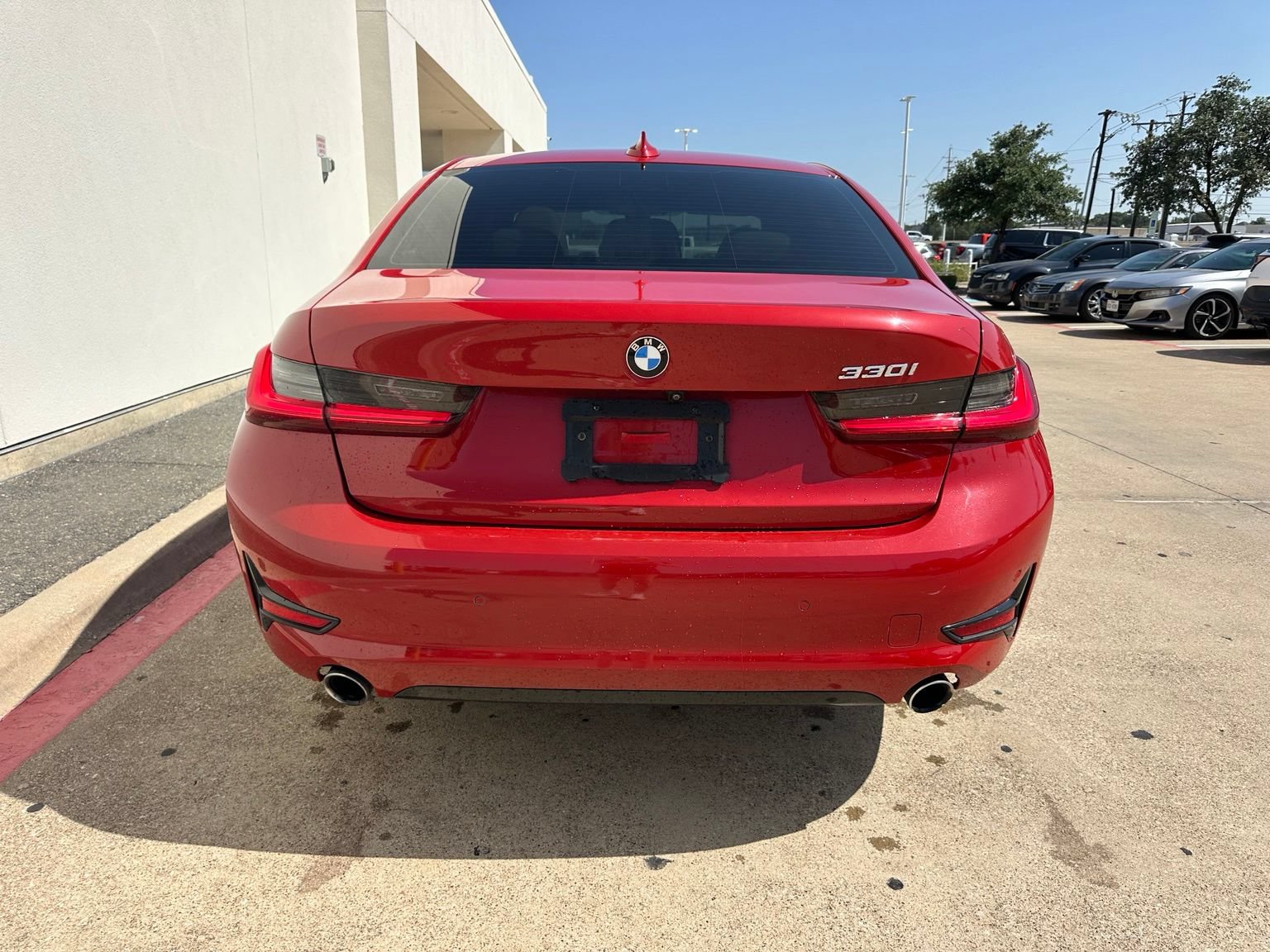 Used 2020 BMW 330i Sedan w/ Convenience Package RWD image 6