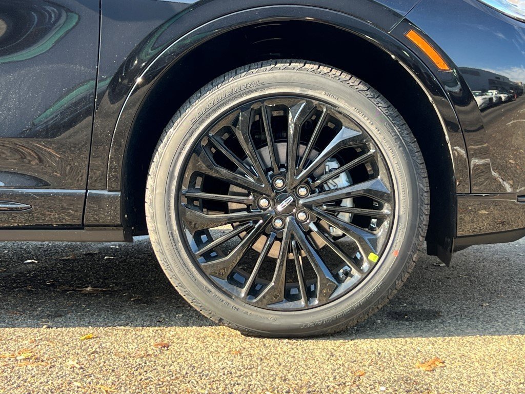 New 2026 Lincoln Corsair Reserve w/ Jet Appearance Package image 6