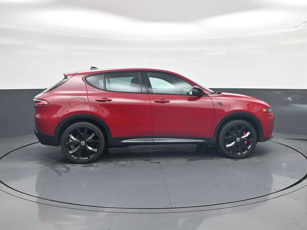 Used 2024 Dodge Hornet R/T image 7