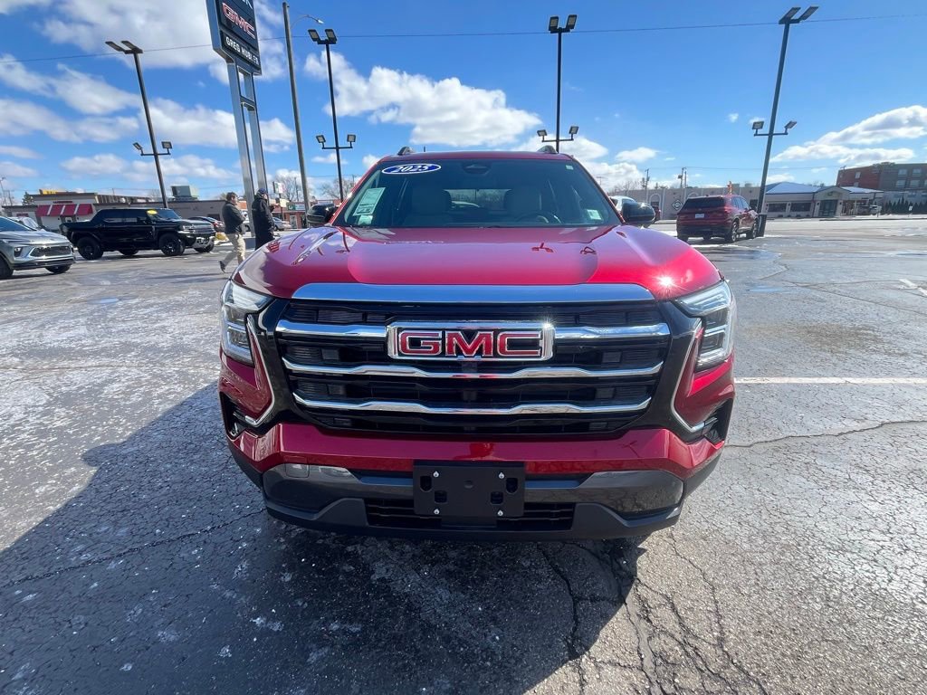 Used 2025 GMC Terrain Elevation w/ Elevation Premium Package AWD/4WD image 10
