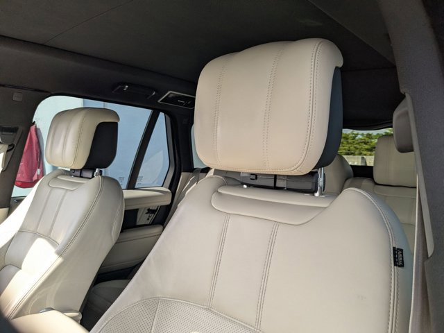Used 2022 Land Rover Range Rover Westminster Edition image 15