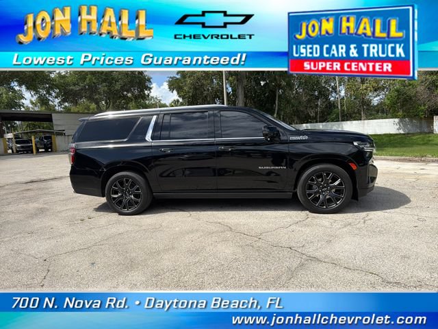Used 2024 Chevrolet Suburban High Country AWD/4WD image 16