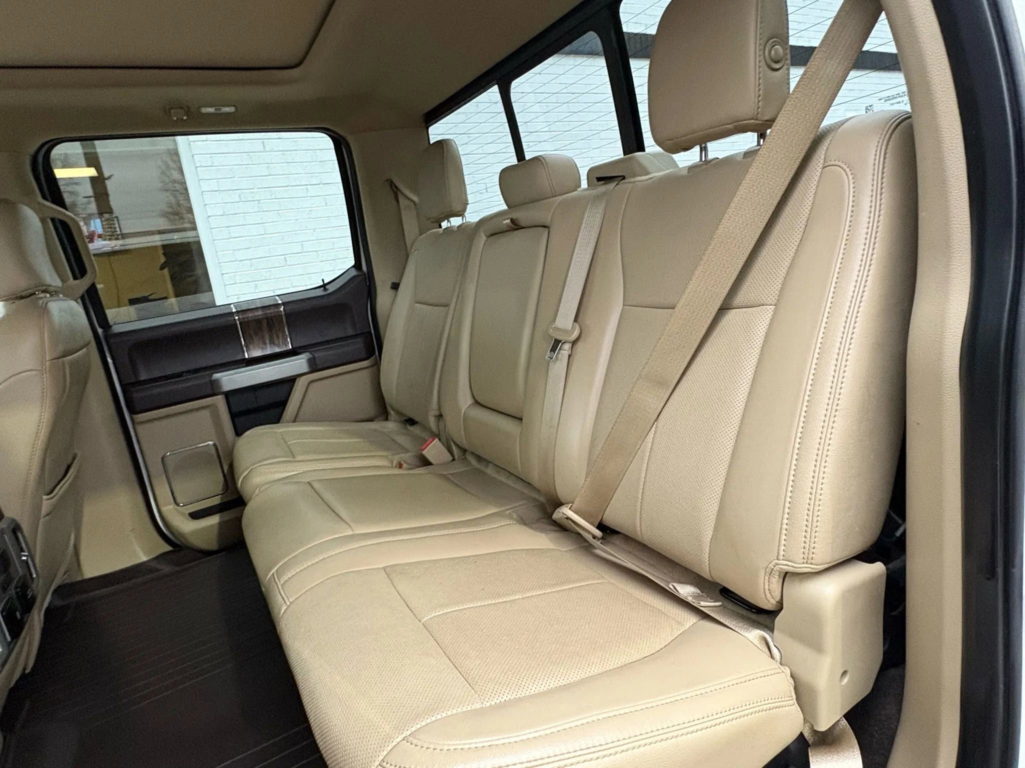 Used 2018 Ford F150 Lariat w/ Equipment Group 502A Luxury image 22