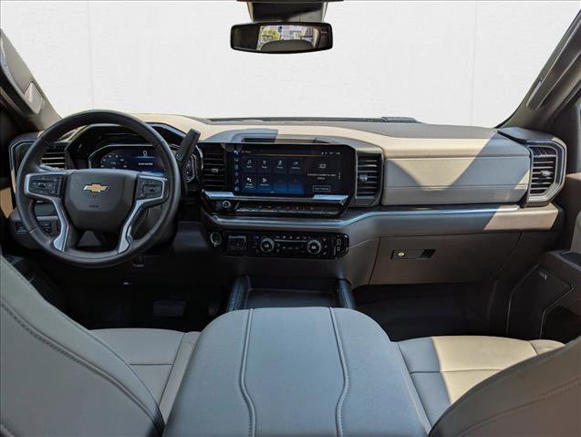 Used 2024 Chevrolet Silverado 2500 LTZ w/ LTZ Convenience Package image 19