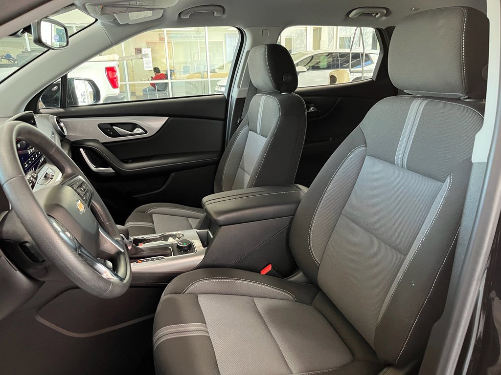 Used 2024 Chevrolet Blazer LT w/ Convenience Package image 13