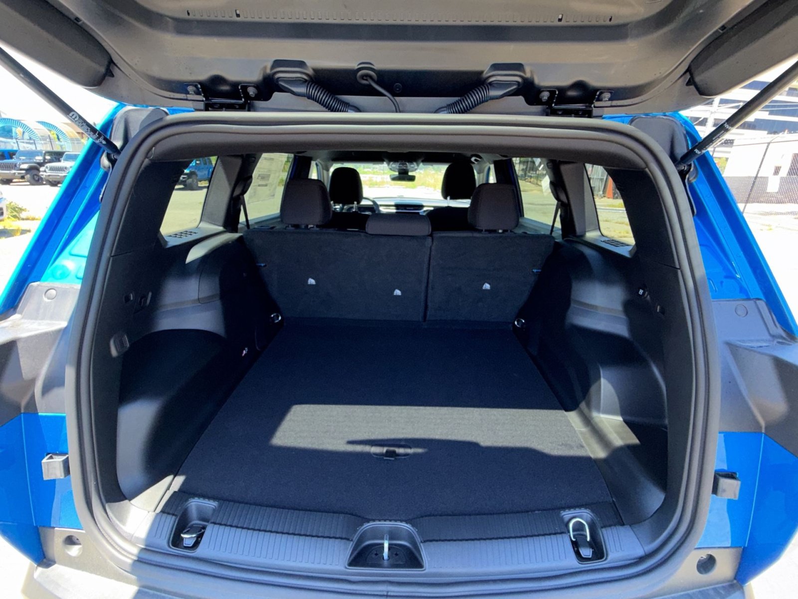 New 2026 Jeep Cherokee Laredo AWD/4WD image 24