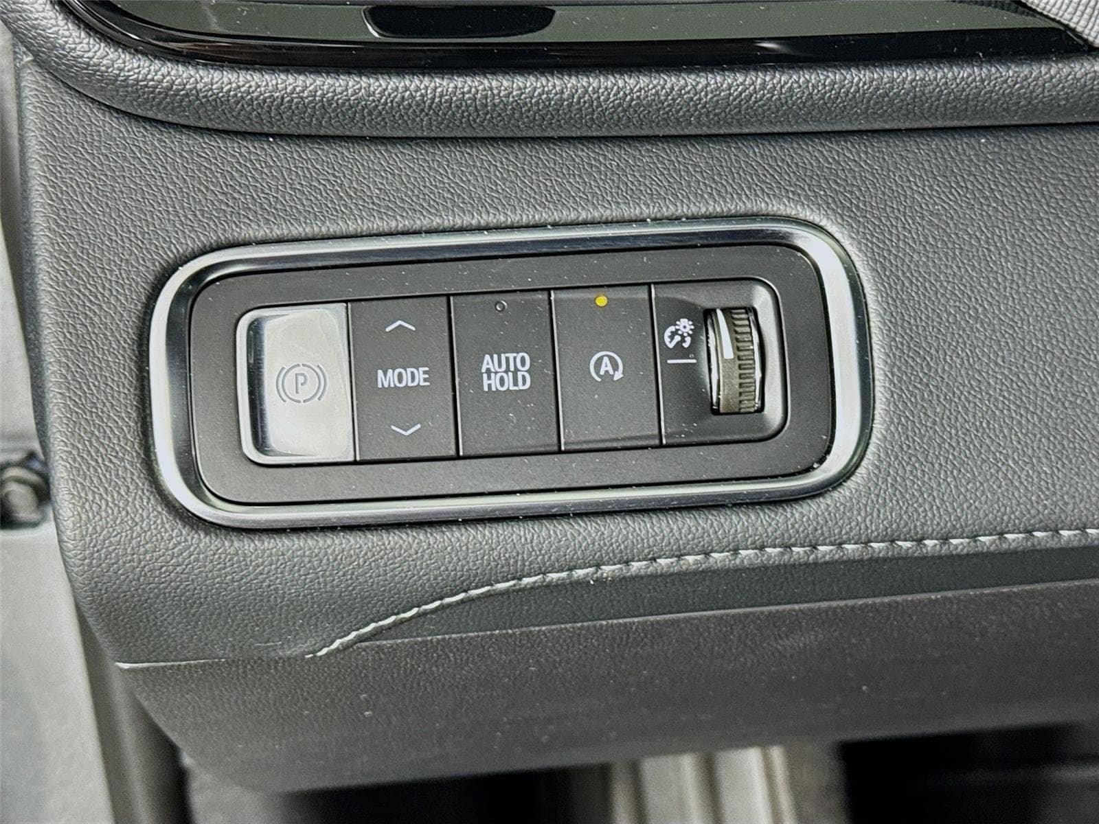 New 2026 Buick Enclave Preferred w/ Power Package FWD image 10