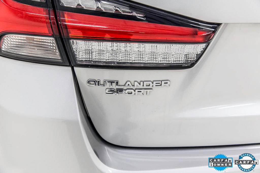 Used 2021 Mitsubishi Outlander Sport SE image 11