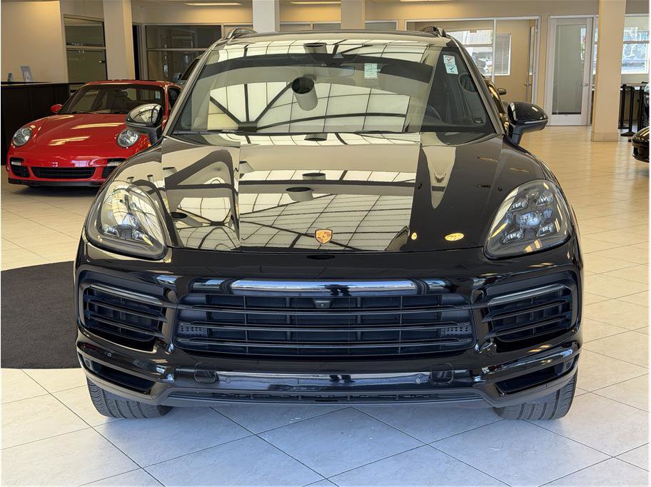 Used 2021 Porsche Cayenne S AWD/4WD image 2