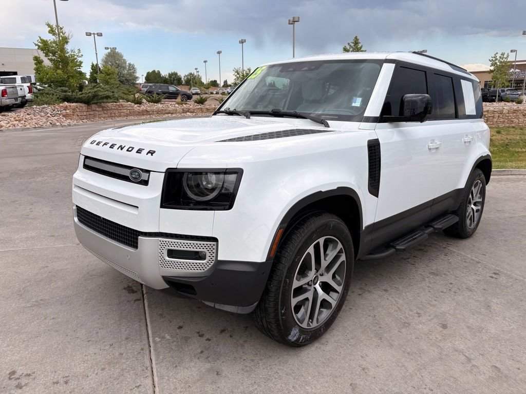 Used 2025 Land Rover Defender 110 S AWD/4WD image 3